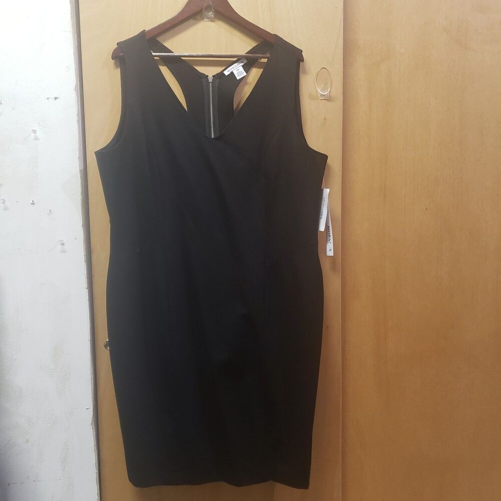 NWT MODA MIX black sleeveless dress V-neckline and a racerback design Sz 20W ZZZ